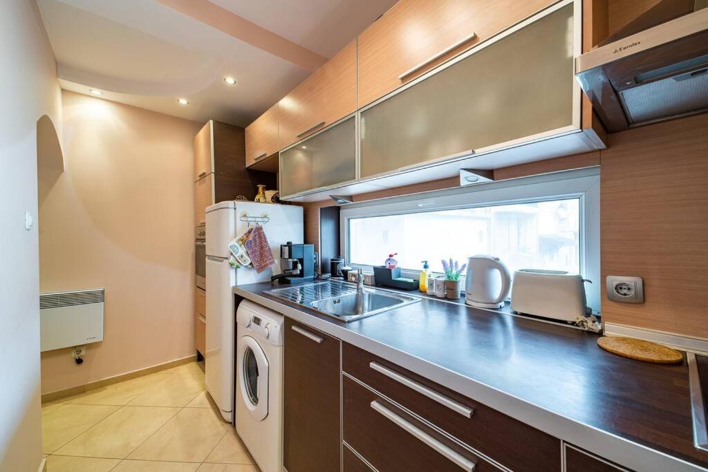 Varna Central Ohrid 2Bdr Apartment Ngoại thất bức ảnh